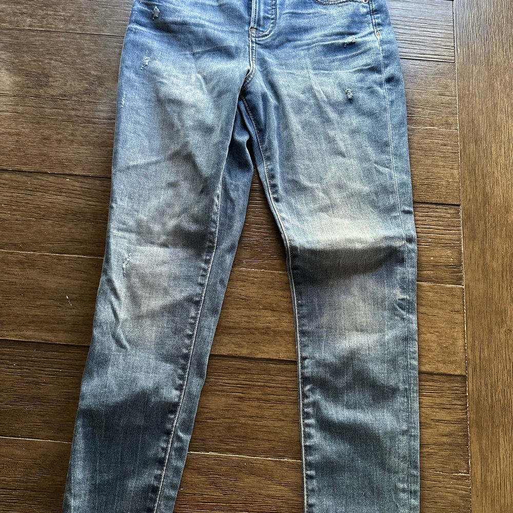 Brand new with tags women’s Express jeans